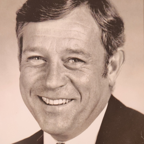 Lawrence Hoiland 500x500
